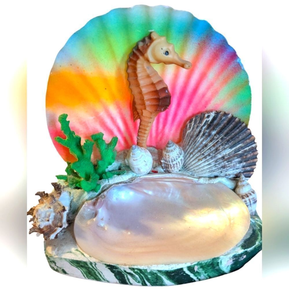 Vintage florescent seashell seahorse ocean‎ decor